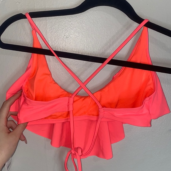 🌵Adorable NWT 2 piece bikini! - Picture 3 of 8